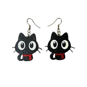 Kırmızı Atkılı Siyah Kedi Küpe K2007