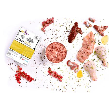 PCF Raw (Çiğ) Tavuk Etli Kedi & Köpek Maması 500GR