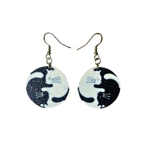 Ying Yang Kedi Küpe K2006